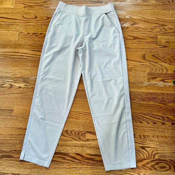 Athleta Brooklyn Mid rise Ankle Pants. Light Tan. Size 4. - Picture 8 of 8